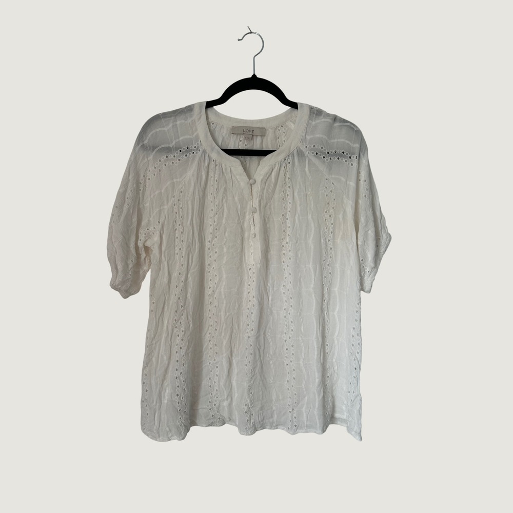 LOFT Blouse Womens Medium White Eyelet Embroidered Short Sleeve Rayon Top